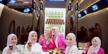 Klinik Gigi Bertema Maskapai Mewah Resmi Dibuka oleh drg. Oktri Manessa dan Indah Nada Puspita